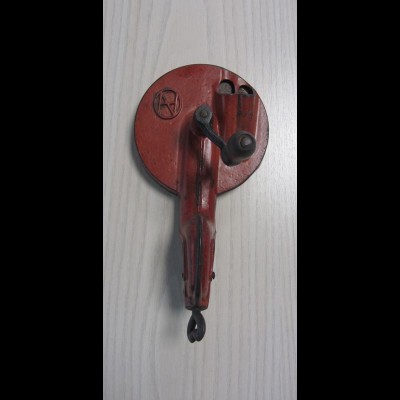 Bohnenschneider Bohnenschnippler rot mit 2 Einführungen Vintage Metallguß